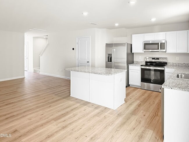 Building Photo - 150 Elyse Overlook Lp