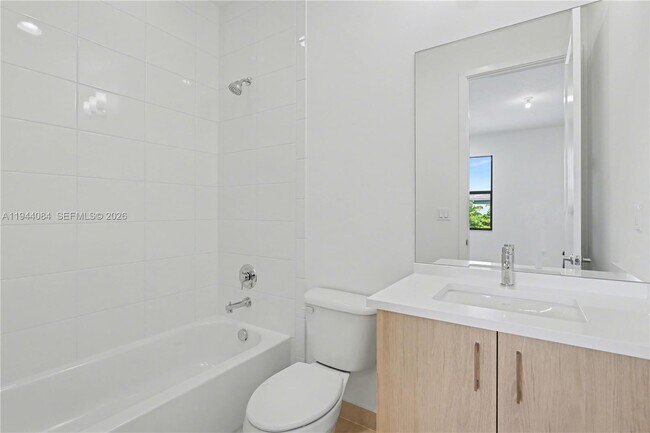 Building Photo - 8525 Crystal Downs Ave