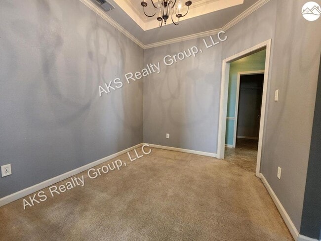 Building Photo - 104 Lantana Cir