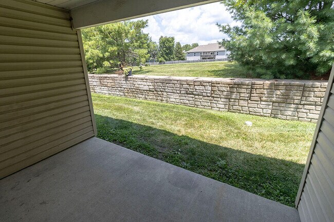 Building Photo - 1643 Citadel Dr