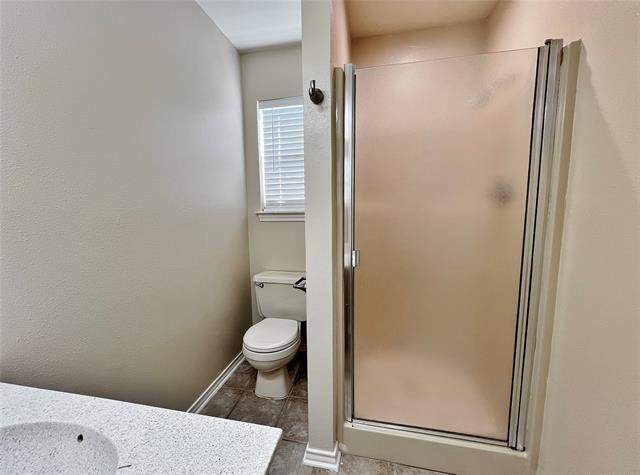 Building Photo - 717 Hillcrest Ct