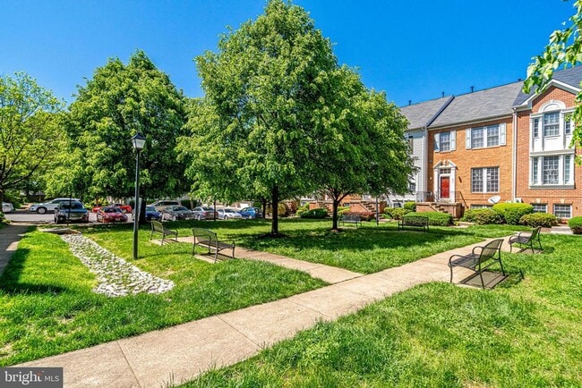 Building Photo - 5807 Pearson Ln