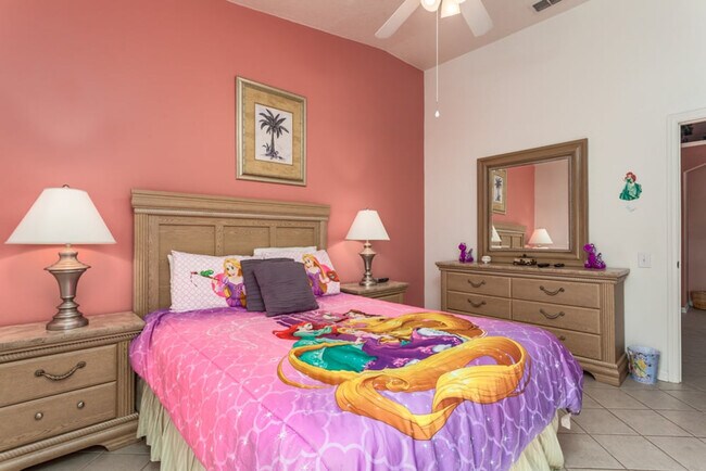 Building Photo - 2217 Wyndham Palms Way
