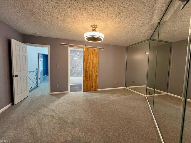 Building Photo - 4930 Cypress Point Cir