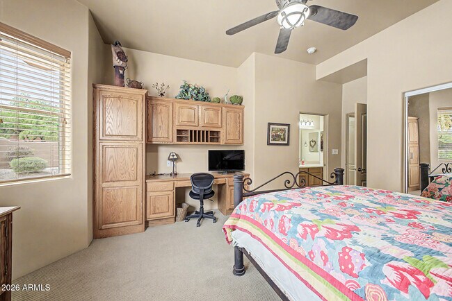 Building Photo - 6540 E Redmont Dr