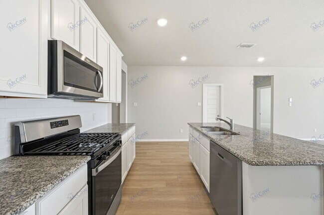 Building Photo - 2335 High Pln Ln