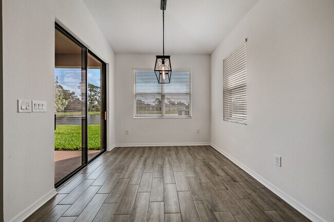 Building Photo - 11817 Moonsail Dr