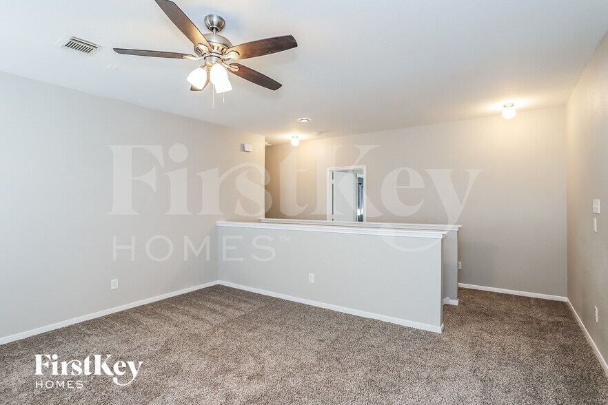 Building Photo - 16318 Autumn Leigh Dr