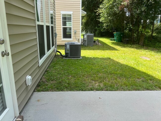 Building Photo - Lovely Home in Palmetto Pointe!-FREE Month Special!