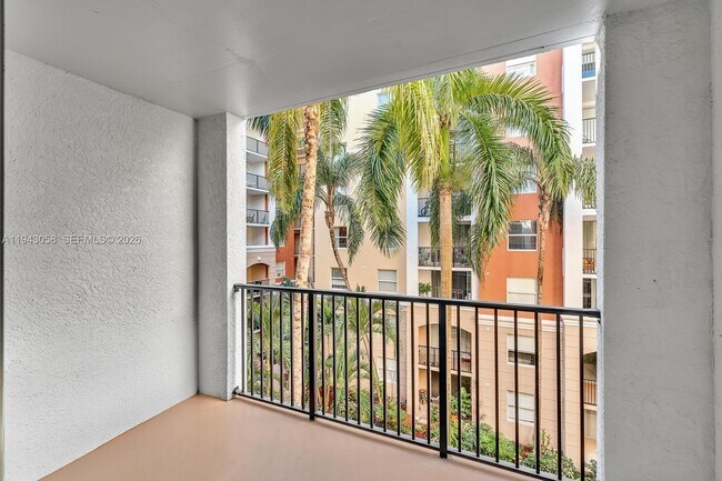 Building Photo - 17100 N Bay Rd