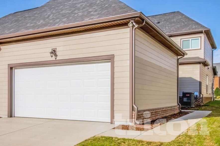 Building Photo - 2269 Cason Ln