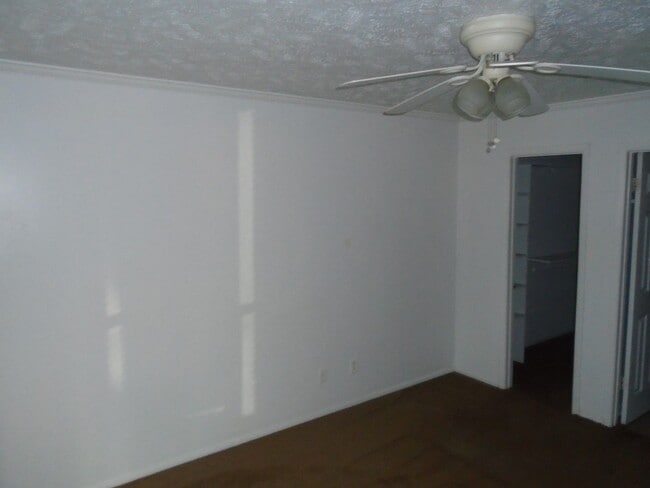 Building Photo - Briarcliff Condos