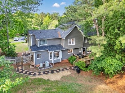 Backyard - 4250 Edgewater Ct NW