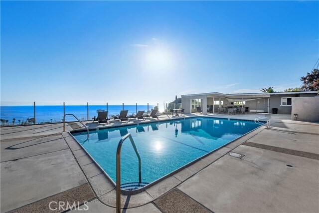 Building Photo - 21692 Ocean Vista Dr