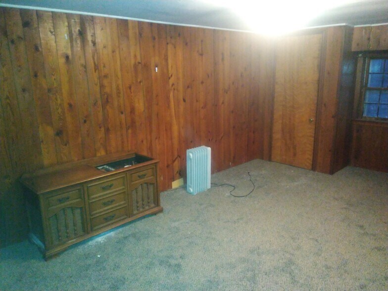 Building Photo - 7312 Central Avenue Pike