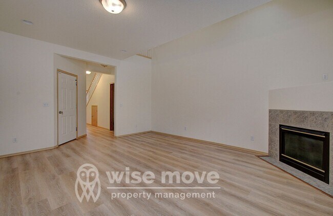 Building Photo - At Home in East Vancouver- 1/2 off First Month!