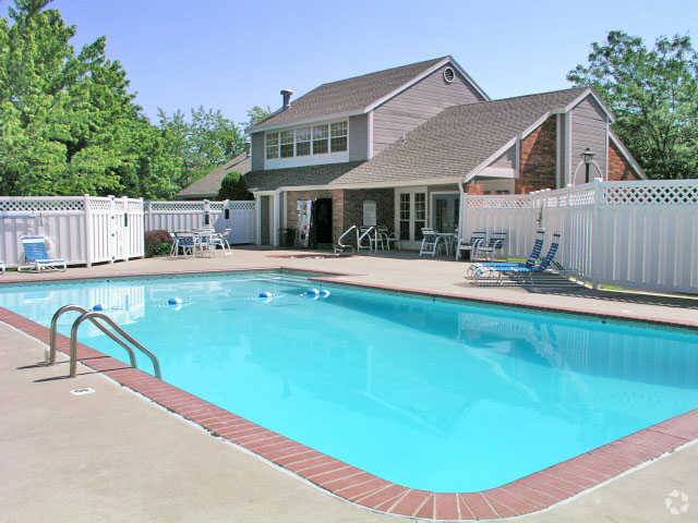 Clubhouse Pool
