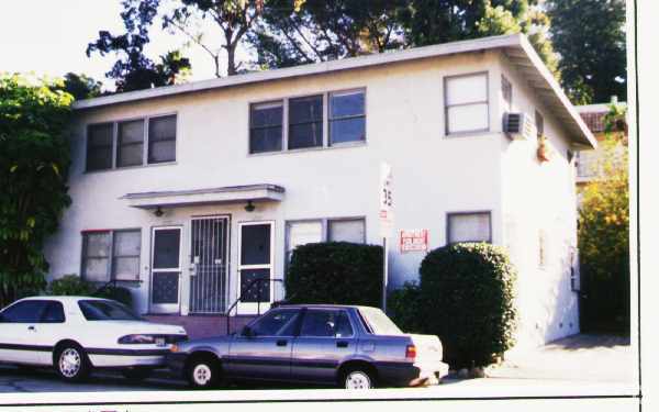 Building Photo - 1700-1710 Griffith Park Blvd