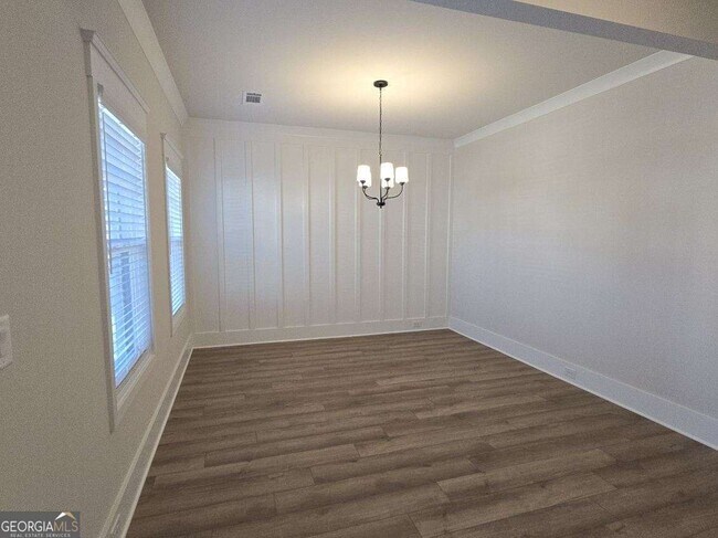 Building Photo - 440 Winding Rose Dr