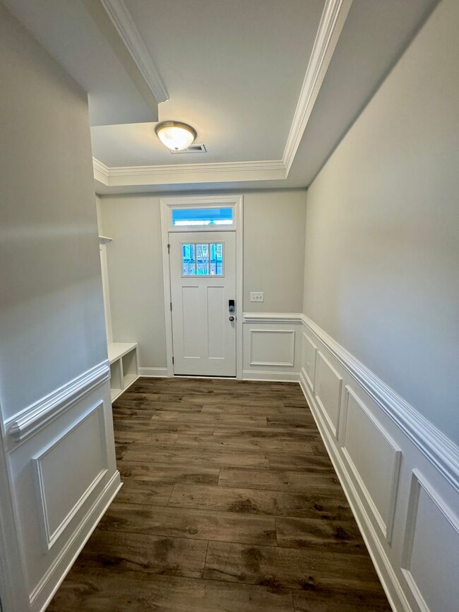 Building Photo - New Construction, 3BR/2.5 Bath Townhouse i...