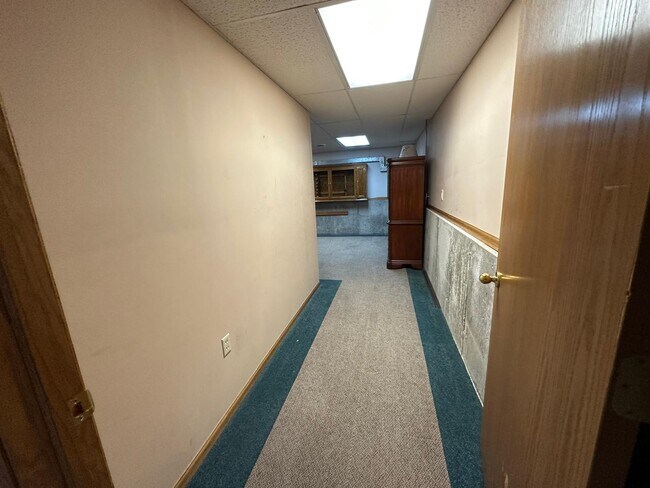 Building Photo - 543 Mahogany Way