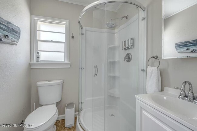 Building Photo - 2103 1st St S