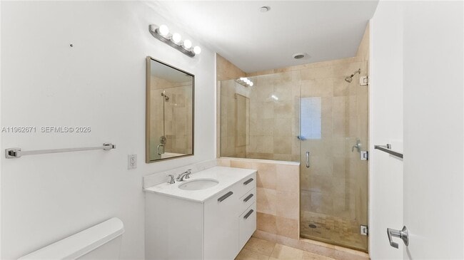 Building Photo - 1050 Brickell Ave