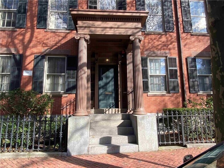 Building Photo - 259 Benefit St