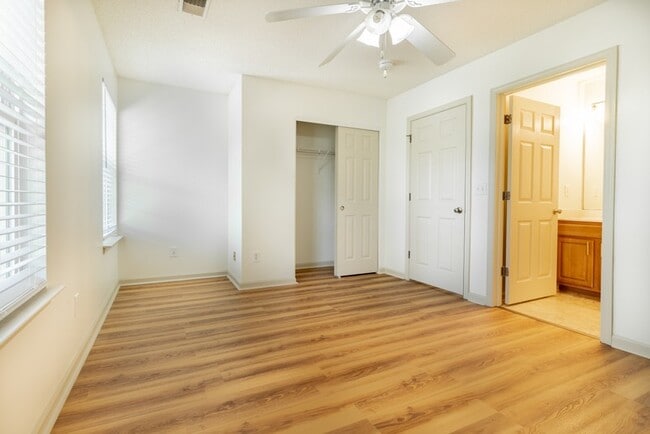 Building Photo - 4012 Gullah Ave