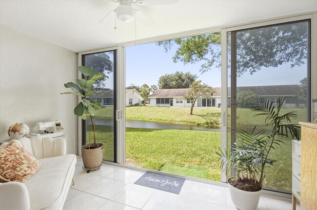 Building Photo - 2800 Fiore Way