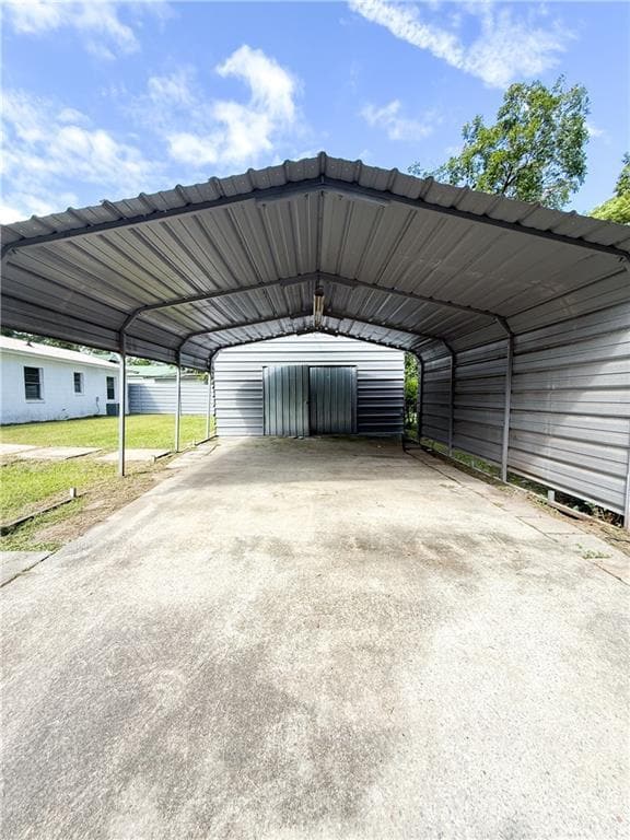 Building Photo - 526 Ware St