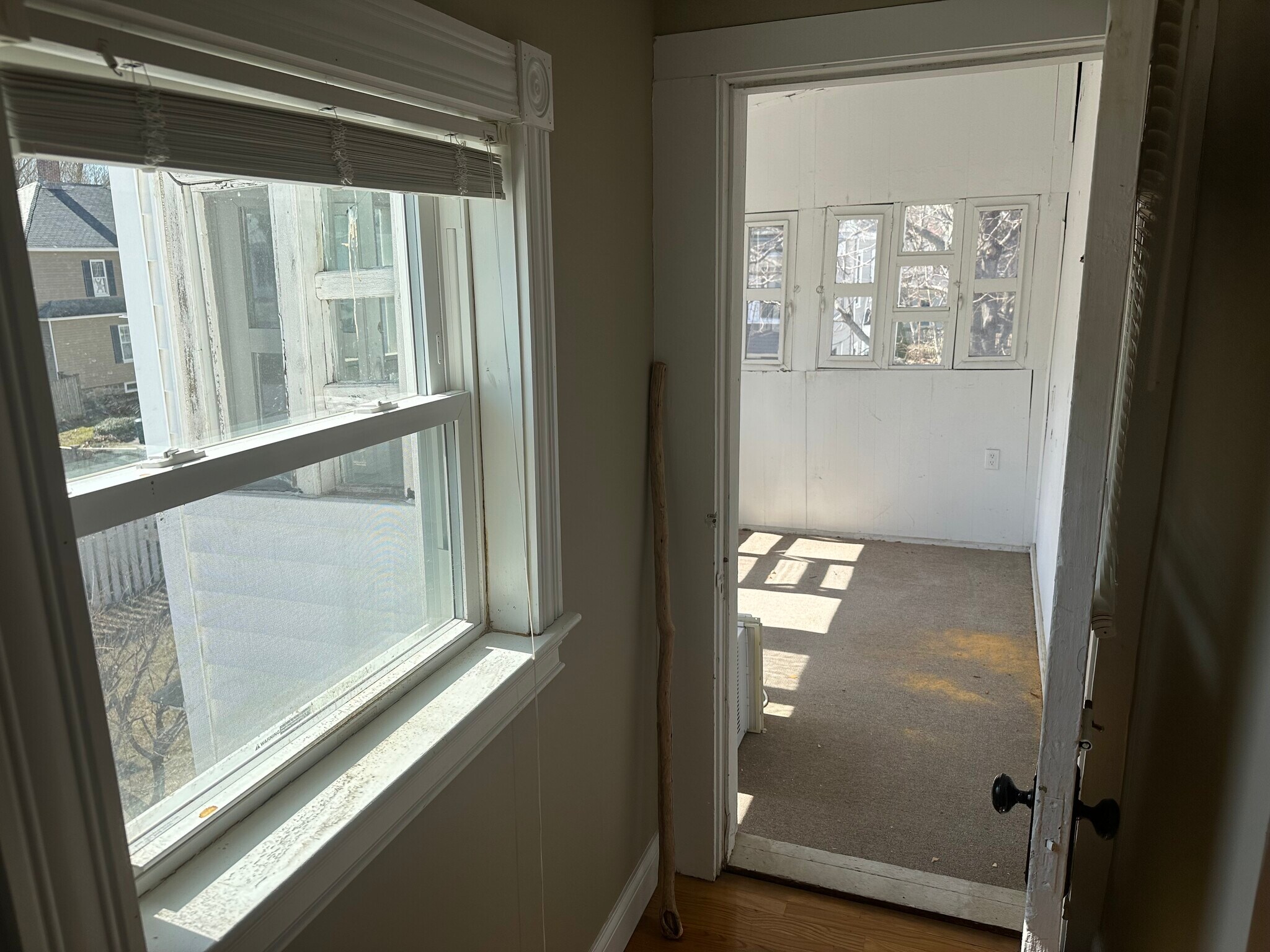 Building Photo - 225 Gibson St