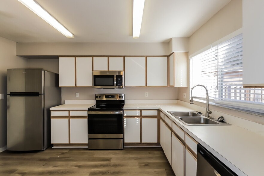 Building Photo - 13409 Prestwick Dr