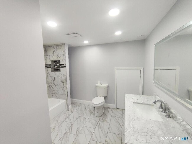 Building Photo - 27 Paper Mill Rd