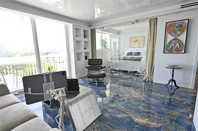 Building Photo - 401 Ocean Dr
