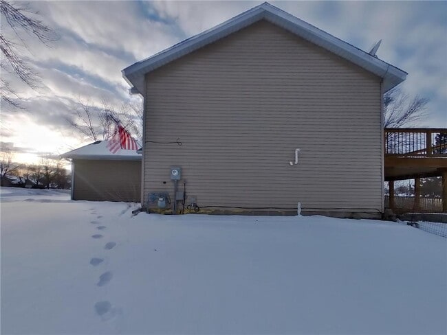 Building Photo - 3967 156th St W