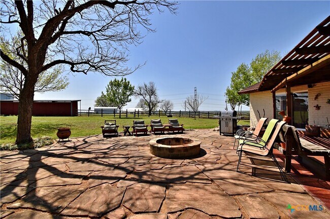 Building Photo - 4513 Center Point Rd