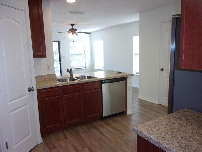Building Photo - 274 Syrah Way