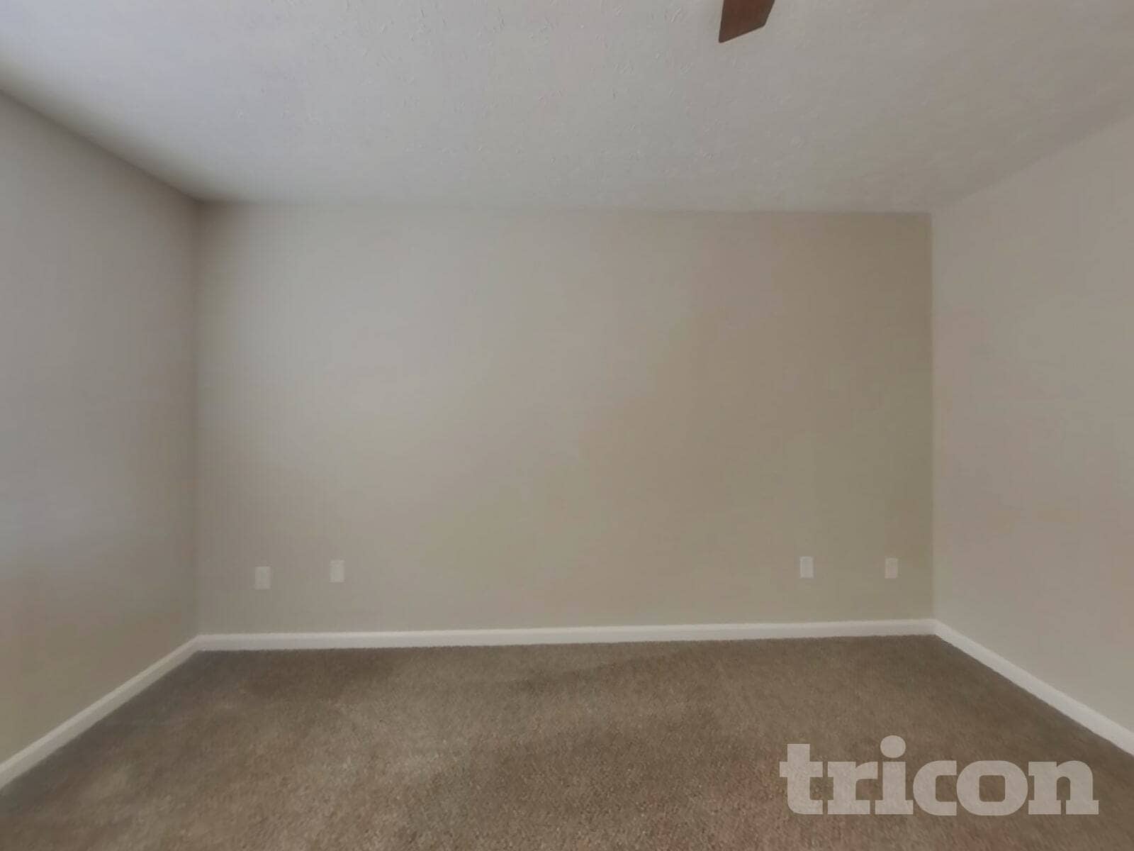 Building Photo - 604 Mountain Pine Dr