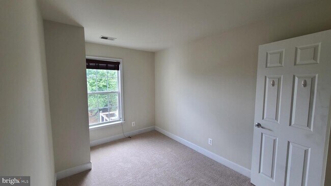 Building Photo - 42711 Wilmar Square