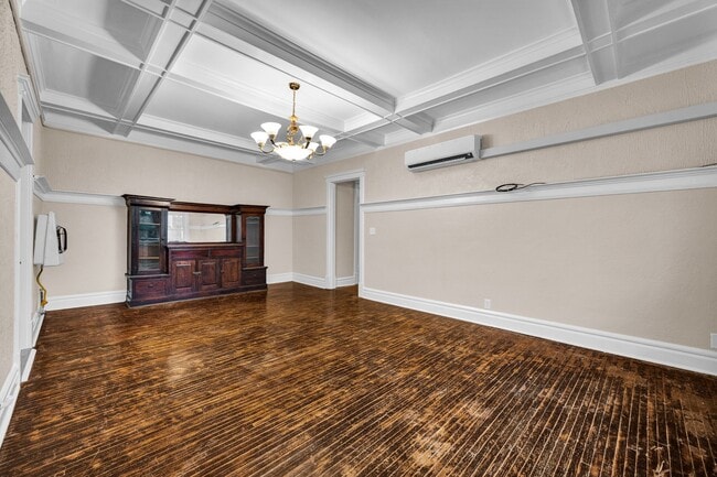 Floorplan - 107 NE Roanoke Ave