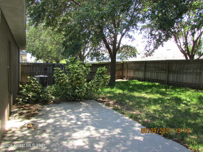 Building Photo - 3472 Chica Cir