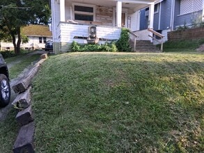 Building Photo - 1803 Pointview Ave