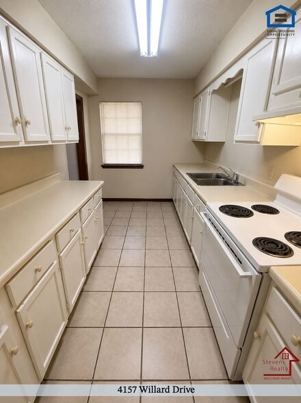 Building Photo - 4157 Willard Dr