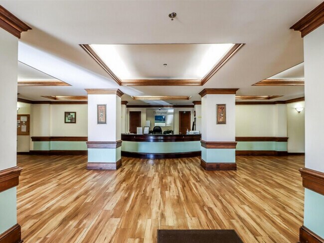 Building Photo - 59 Courtland Ave