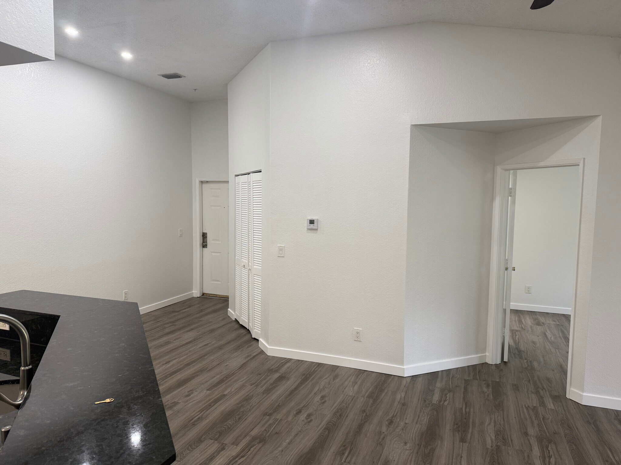 Building Photo - 8285 Ibis Club Dr