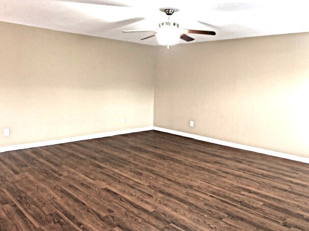 Building Photo - 8176 Halbert Dr
