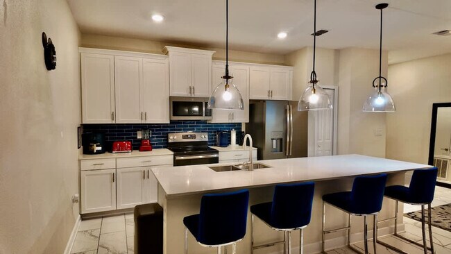 Building Photo - 404 Ocean Course Ave