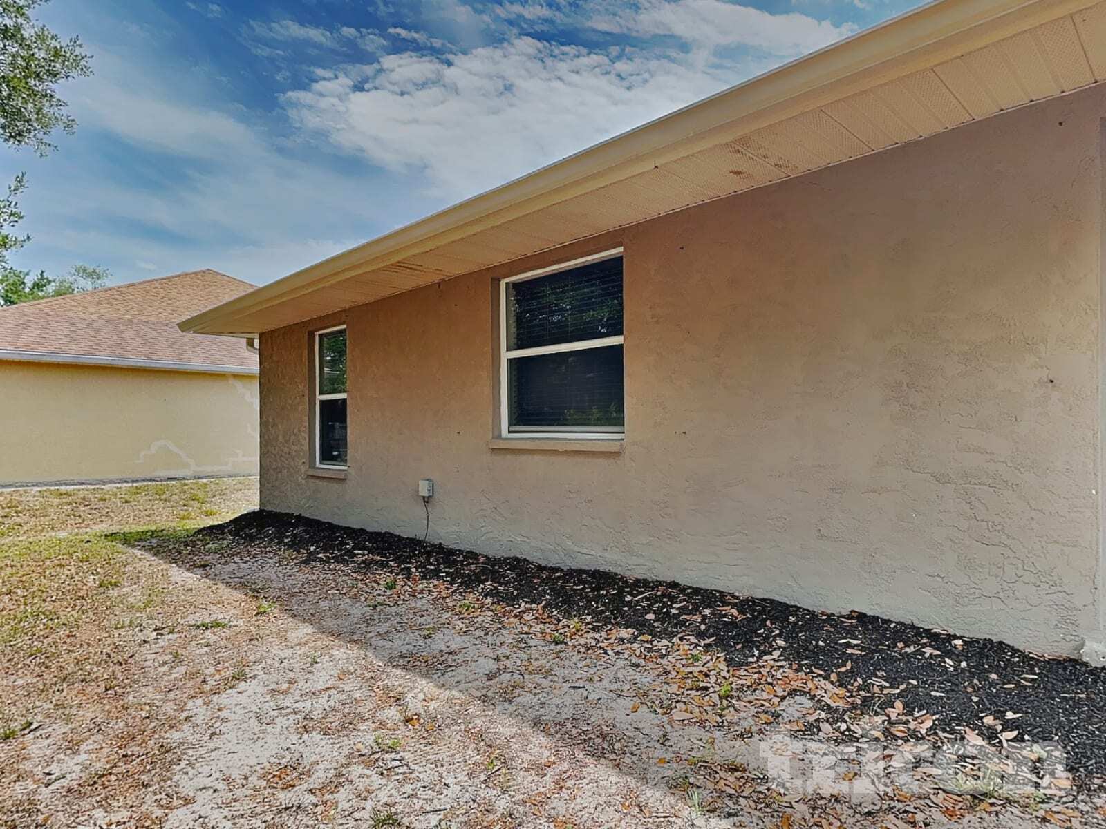 Building Photo - 7352 Bolten Ln