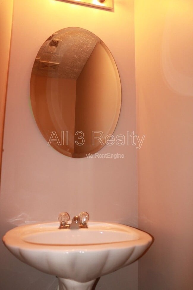 Building Photo - 11417 Ashefield Ln